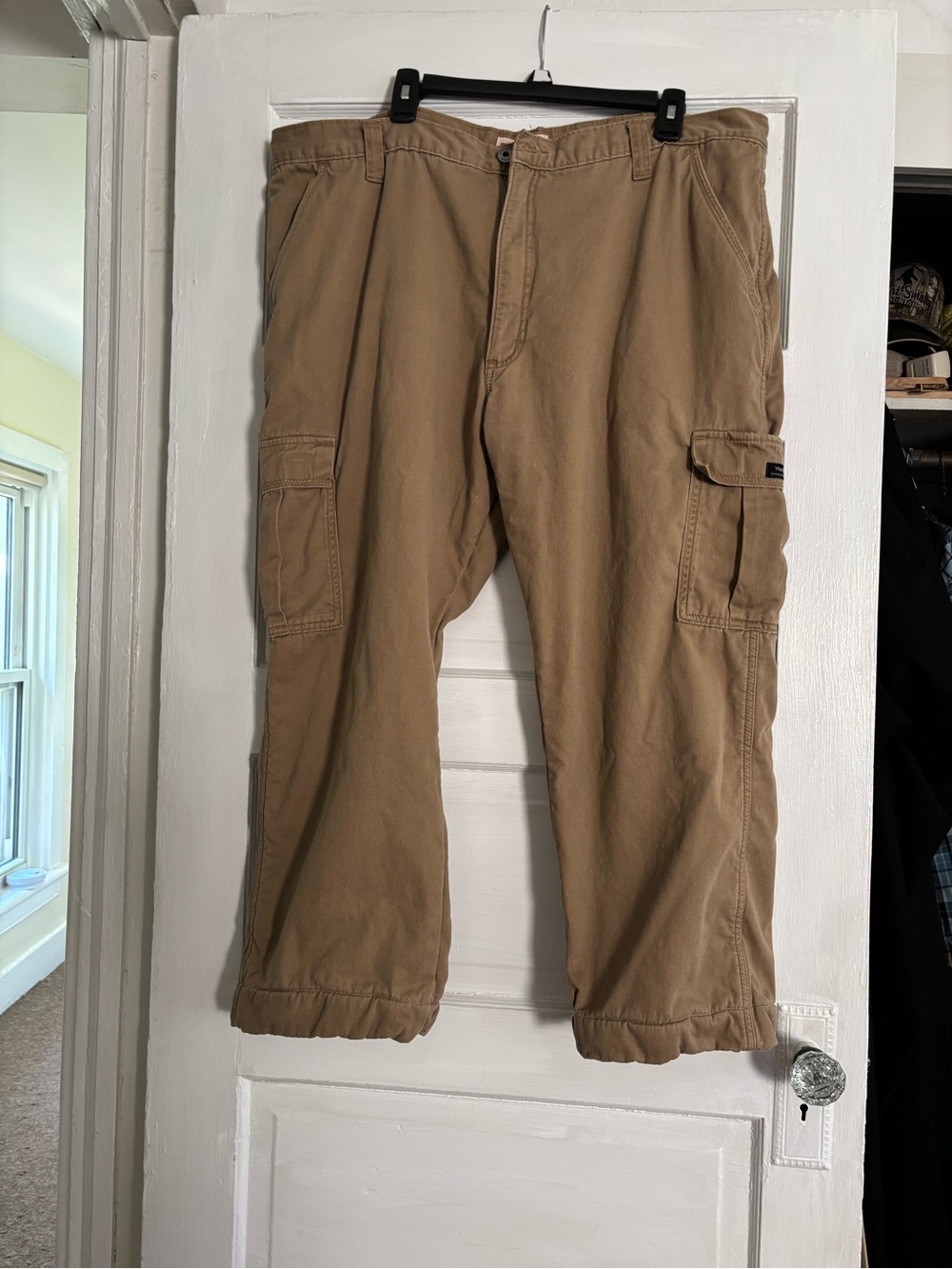 Wrangler Men's Tan Cargo Pants with fleece lining